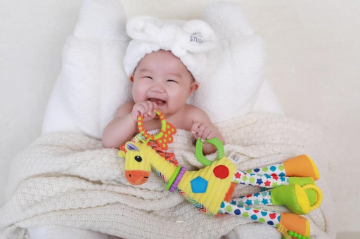 枝江6岁宝宝掉头发正常吗